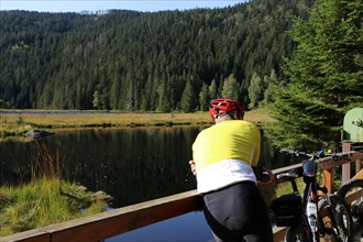 Mountain bike tour through the Bavarian Forest with the DAV Summit Club: stopover at the small