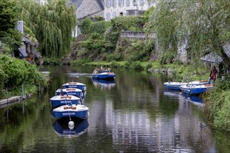 Excursion boats, River Trieux, Pontrieux, Brittany, France, Europe