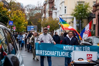 Demonstration in Frankfurt am Main under the motto Come along for economic security and peace