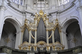 Organ, Cathedral of St Trinitatis, Altar, Nave, Dresden, Free State of Saxony, Germany, Europe
