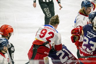 Fistfight between Kris Bennett (Mannheim) and Jakub Borzecki (Duesseldorf) during the game between