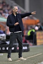 Coach Marco Rose RasenBallsport Leipzig RBL gesture, gesture, on the sidelines, WWK Arena,
