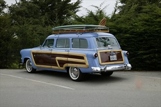 1953 Ford Crestline Country Squire Woody USA