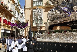 Semana Santa, procession, magnificent coffin, altar boys, celebrations in Cadiz, Spain, Europe