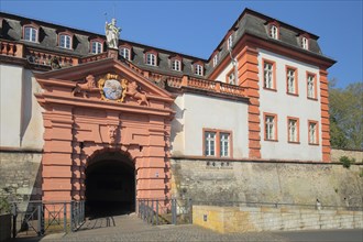 Baroque commandant's building and main gate with ornaments, figure of Saint Jacob and coat of arms,