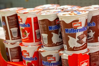 February 2024: Mueller milk in the supermarket