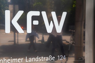 Logo of KfW (Kreditanstalt fuer Wiederaufbau) in the Bockenheimer Landstrasse in Frankfurt am Main