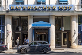 Hotel Bayerischer Hof, entrance with gold lettering and canopy, luxury hotel, venue of the Munich