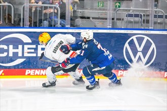 Game scene Adler Mannheim against Fischtown Pinguins Bremerhaven (PENNY DEL, German Ice Hockey