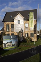 Barratt Homes housing development, Canalside, Wichelstowe, Swindon, England, UK