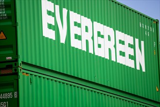 Container of Evergreen Marine Corp. Ltd. in the harbour of Mannheim