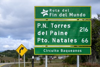 Road sign, road, sign, Torres del Paine National Park, Parque Nacional Torres del Paine, Cordillera