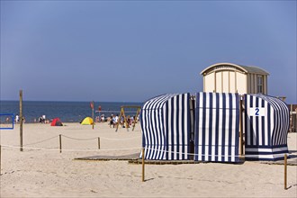 Beach chairs, registry office, historic bathing cart, beach wedding, Norderney, East Frisia,