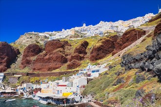 View from the bay of Amoudi to Oia, Santorini, Cyclades, Greece, Europe