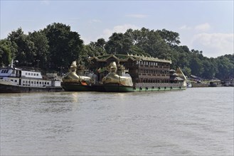 River boat on the Irrawaddy, Irrawaddy, Myanmar, Asia