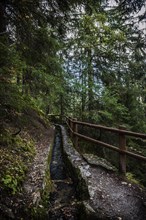 Suonen, hiking trail in the Rhone valley, Suone, water, supply, water supply, tradition, hiking,