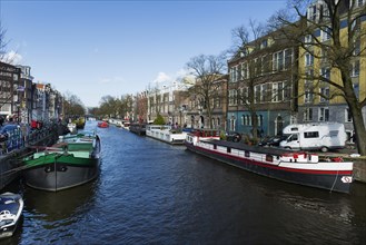 Boats in the canal, city tour, tourism, city trip, holiday, travel, city exploration, centre,