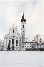Snow-covered baroque church in winter, Marienmuenster, Diessen, Ammersee, Fuenfseenland,
