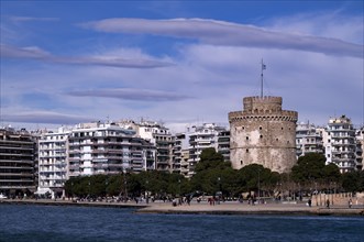 White Tower, waterfront promenade, Thessaloniki, Macedonia, Greece, Europe