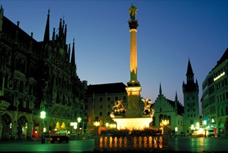 Marienplatz in the early morning with new city hall on the left side and old on the right side,