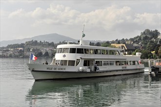 VILLE-DE-GENEVE, excursion boat, liner, Montreux, Lake Geneva, Canton of Vaud, Switzerland, Europe