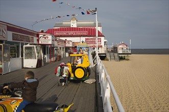Seaside amusements on Britannia Pier, Great Yarmouth, Norfolk, England, United Kingdom, Europe