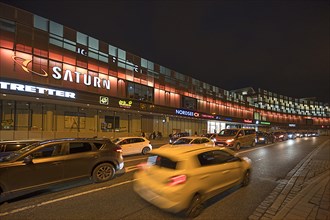 Arcaden shopping centre with evening rush hour traffic, Erlangen, Middle Franconia, Bavaria,