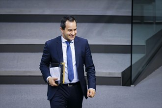 Mahmut Oezdemir, Parliamentary State Secretary to the Federal Minister of the Interior and for Home