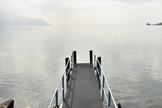 Jetty, Lake Geneva, Montreux, Canton of Vaud, Switzerland, Europe