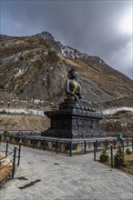 Buddhist stupa in Mutinath valley, Kingdom of Mustang, Nepal, Asia