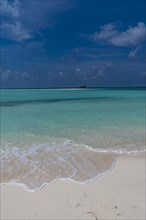 Turquoise waters on a white sand beach, Bangaram island, Lakshadweep archipelago, Union territory