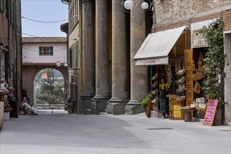 Alley in the historic centre of Castiglione del Lago, Perugia, Umbria, Italy, Europe