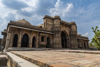 Dai Halima Sultani Mosque, Unesco site, Ahmedabad, Gujarat, India, Asia