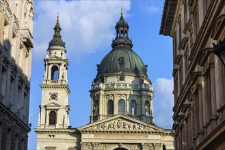 St. Stephen's Basilica in the centre, travel, church, sacred building, building, city trip,