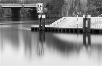 Long exposure, lock canal on the Spree in Berlin-Charlottenburg, Berlin, Germany, Europe
