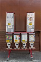 Gumball machine, vending machine, chewing gum, confectionery, childhood, retro, vintage, red, buy,