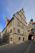 Renaissance town hall built in 1580 and historic Main Gate, town gate, gate tower, Marktbreit,