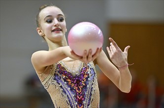Victoria Magel (GER), action, ball, rhythmic gymnastics, RSG, Schmiden International 2024,