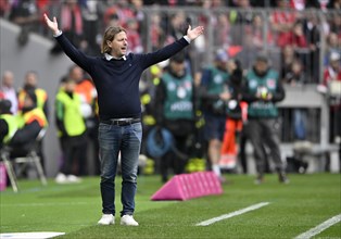 Coach Bo Henriksen 1. FSV Mainz 05, Gesture, Gesture, Allianz Arena, Munich, Bavaria, Germany,