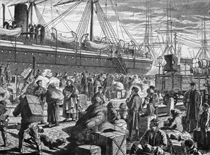 Emigrants in Bremerhaven, harbour, many people, steamship, luggage, boxes, wagon, masts, hustle and