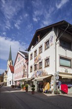 Ludwigstrasse with historic houses and Lueftlmalereien, Partenkirchen district,