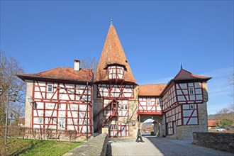 Historic Roedelsee Gate, town gate, half-timbered house, town fortifications, Iphofen, Lower