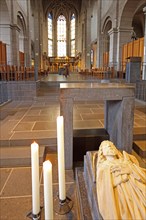Tomb of the Apostle Matthias in the Romanesque Church of St Matthias, interior view, tomb, candles,