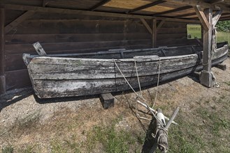 Plank boat with beam stern around 1850 under a remiese, Open Air Museum for Folklore
