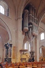 Organ and pulpit in UNESCO St Peter's Cathedral, interior view, Trier, Rhineland-Palatinate,
