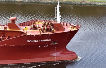 Tanker Songa Taurus in the Kiel Canal, Kiel Canal, Schleswig-Holstein, Germany, Europe