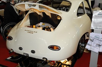 RETRO CLASSICS 2010, Stuttgart Trade Fair Centre, Rear view of a Porsche classic car with open