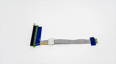 Powered piser for PCI express slot in desktop computers used to adapte 1X PCI-E slot to 16X add