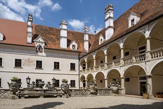 Inner courtyard with arcades, Greillenstein Castle in Roehrenbach, Waldviertel, Lower Austria,