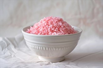 Pink lab-made meat-rice hybrid in bowl. KI generiert, generiert, AI generated
